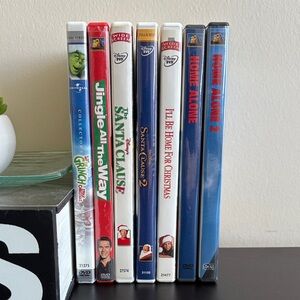 Christmas Holiday DVD Collection Bundle (Includes 7 Movies)